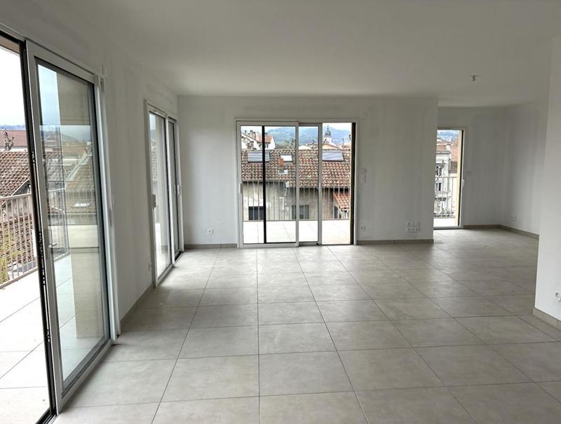 Appartement - 126 m² - 5 pièces