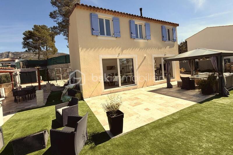 Maison - 127 m² - 7 pièces