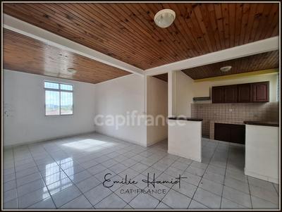 Maison - 73 m² - 4 pièces