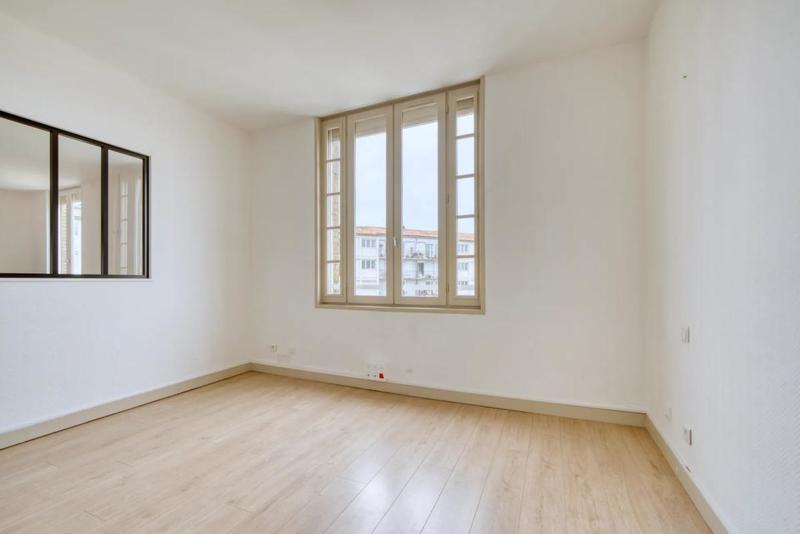 Appartement - 92 m² - 3 pièces