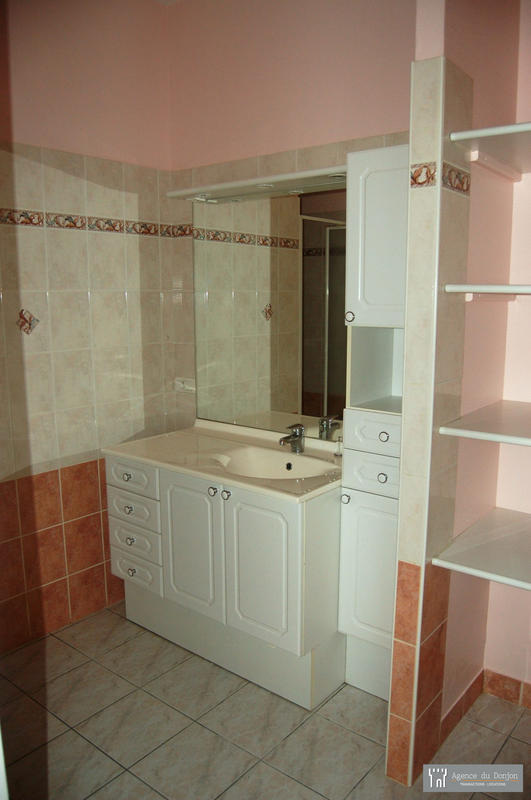 Appartement - 80 m² - 4 pièces