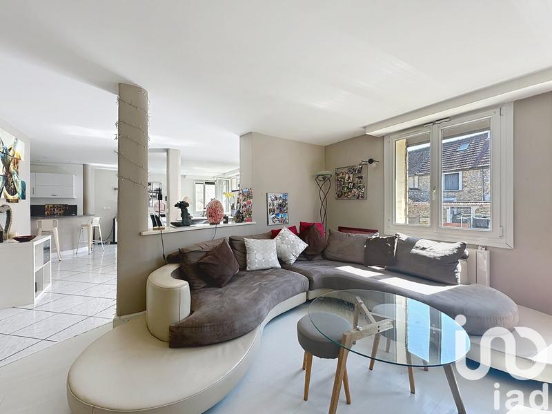 Maison - 140 m² - 5 pièces