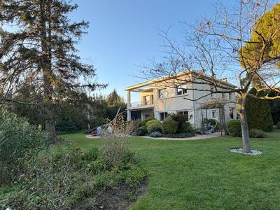 Villa - 196 m² - 7 pièces