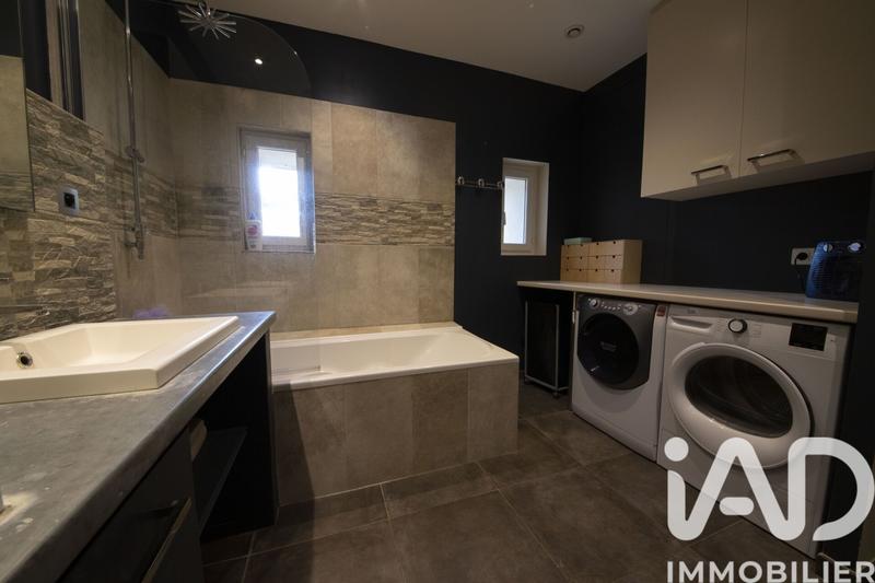 Maison - 138 m² - 6 pièces