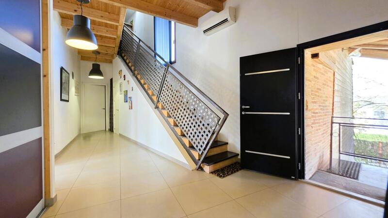 Maison - 249 m² - 8 pièces