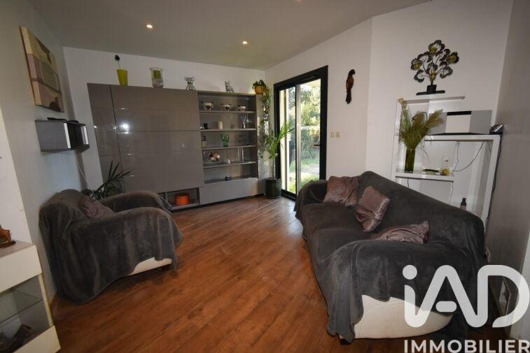 Maison - 111 m² - 4 pièces