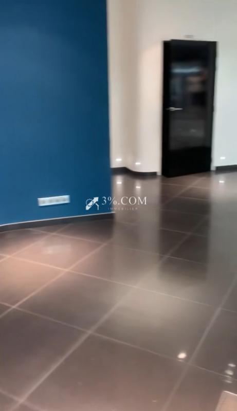 Local commercial - 76 m²