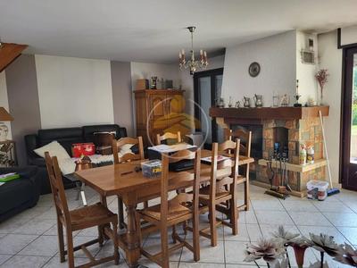 Maison - 117 m² - 6 pièces