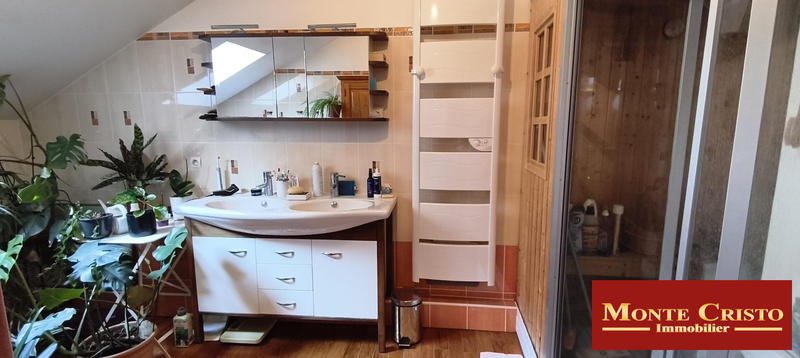 Duplex - 113 m² - 5 pièces