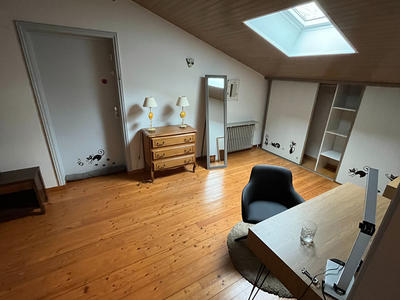 Chambre - 17 m² - 1 pièce