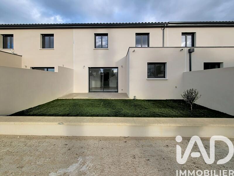 Maison - 85 m² - 4 pièces