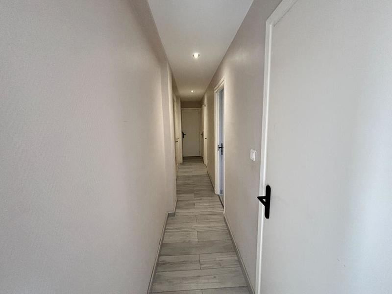 Appartement - 79 m² - 4 pièces