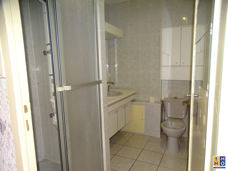 Appartement - 127 m² - 6 pièces