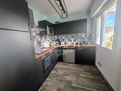 Maison - 84 m² - 5 pièces