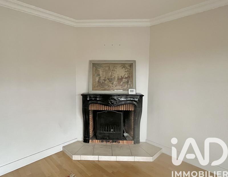 Maison - 221 m² - 13 pièces