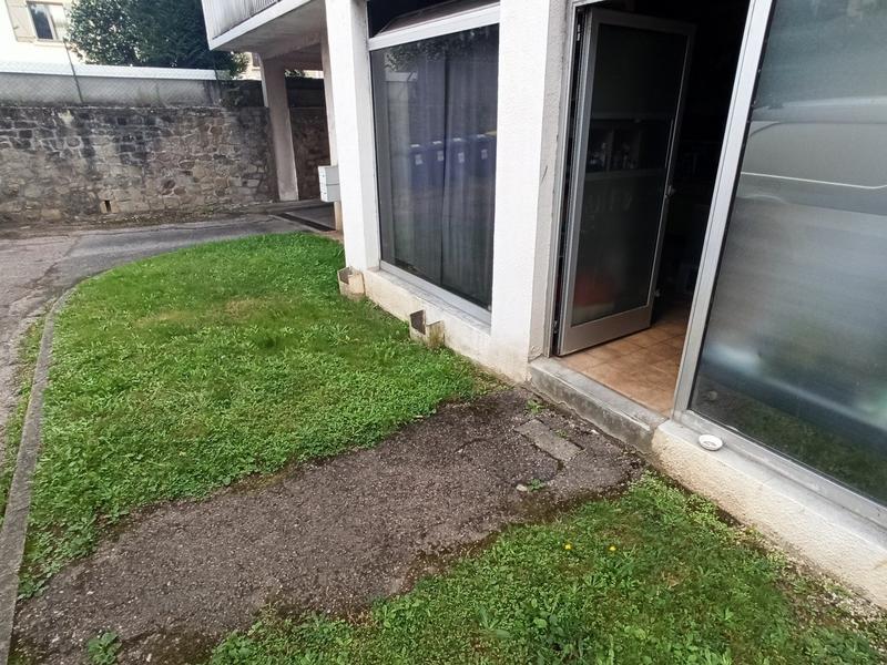 Local commercial - 115 m²