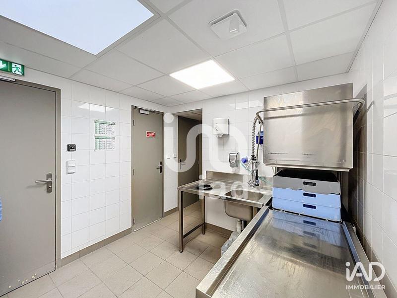 Local commercial - 165 m²