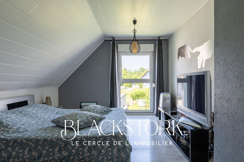 Maison - 161 m² - 5 pièces