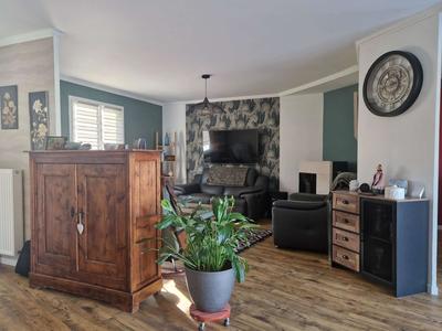 Maison - 158 m² - 8 pièces