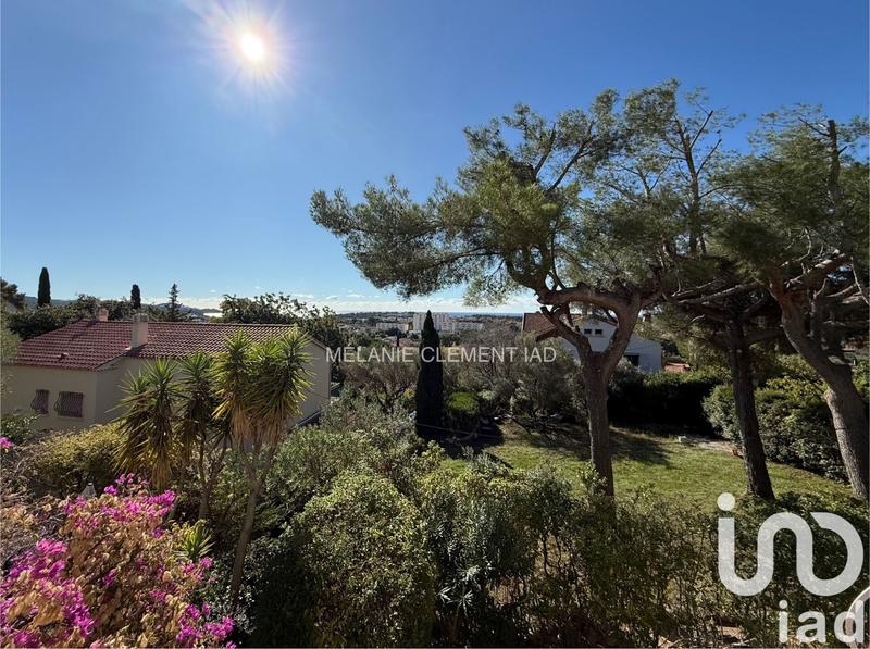 Maison - 195 m² - 7 pièces