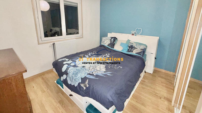 Appartement - 80 m² - 4 pièces