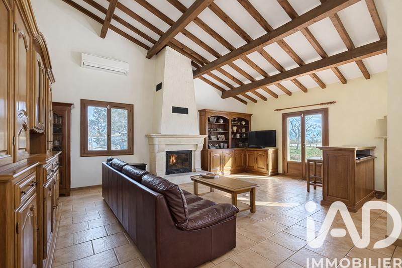 Maison - 189 m² - 8 pièces