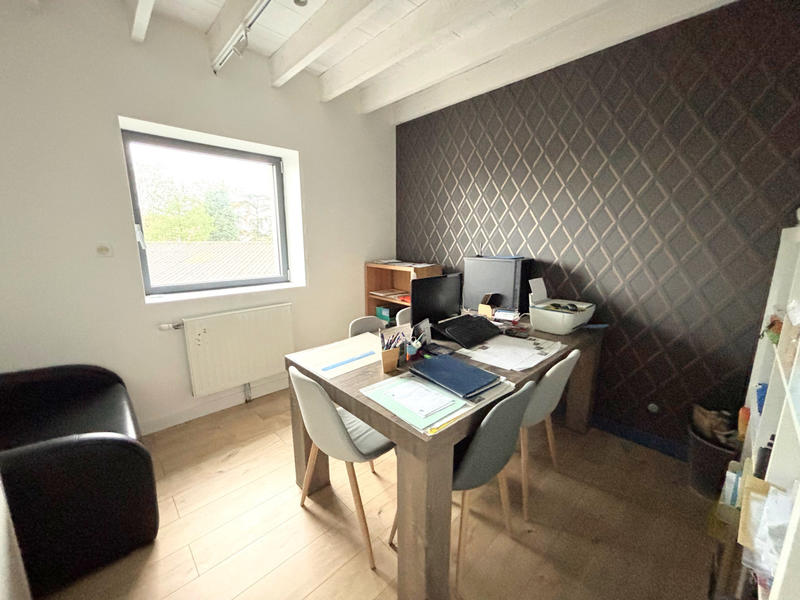 Maison - 207 m² - 7 pièces