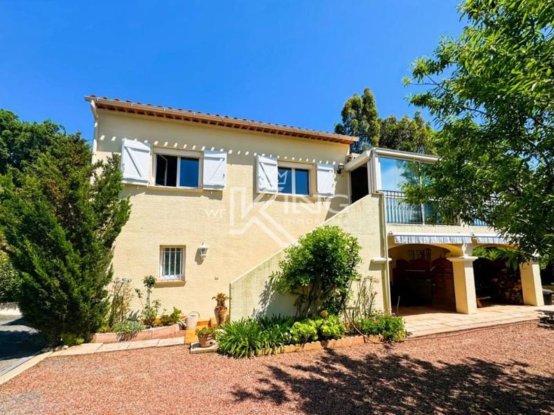 Villa - 130 m² - 4 pièces