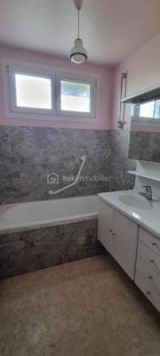 Maison - 104 m² - 6 pièces