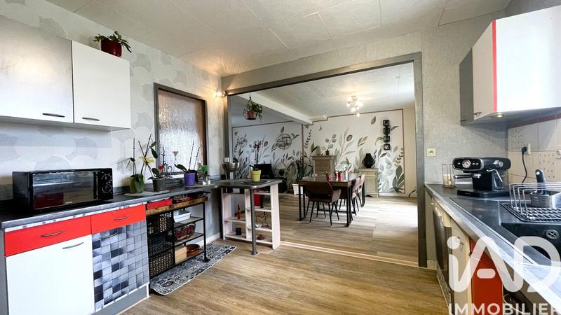 Maison - 108 m² - 6 pièces