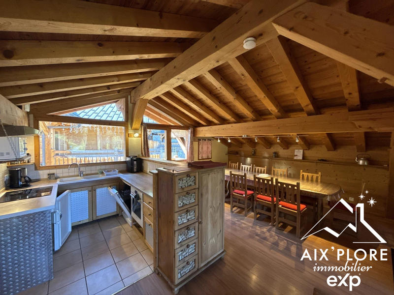 Châlet - 148 m² - 6 pièces