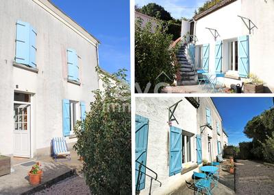 Maison - 141 m² - 6 pièces