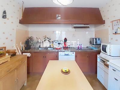 Maison de village - 125 m² - 6 pièces