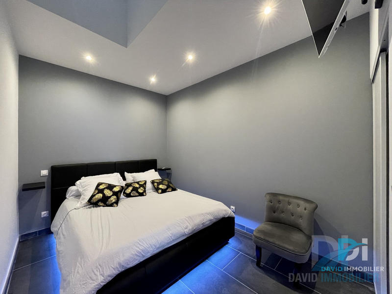 Immeuble - 246 m² - 8 pièces