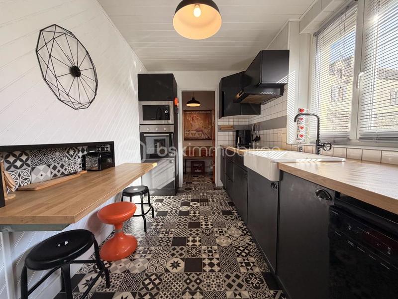 Maison - 130 m² - 5 pièces