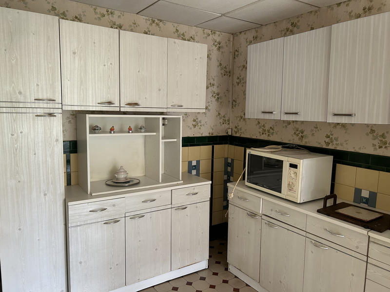 Maison - 111 m² - 10 pièces