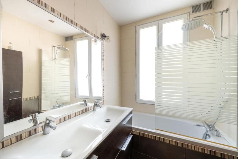 Maison - 131 m² - 6 pièces