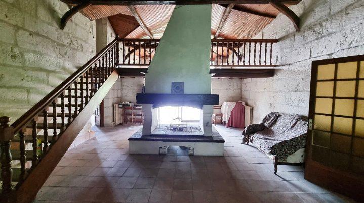 Maison ancienne - 574 m² - 15 pièces