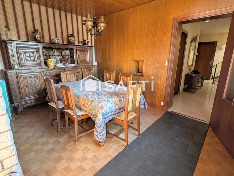 Maison - 140 m² - 7 pièces