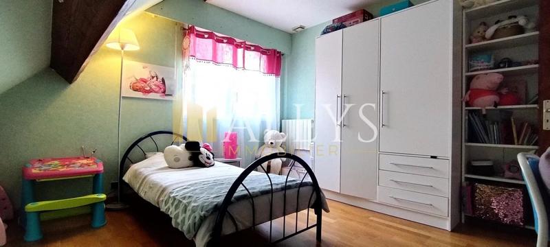 Maison - 165 m² - 8 pièces