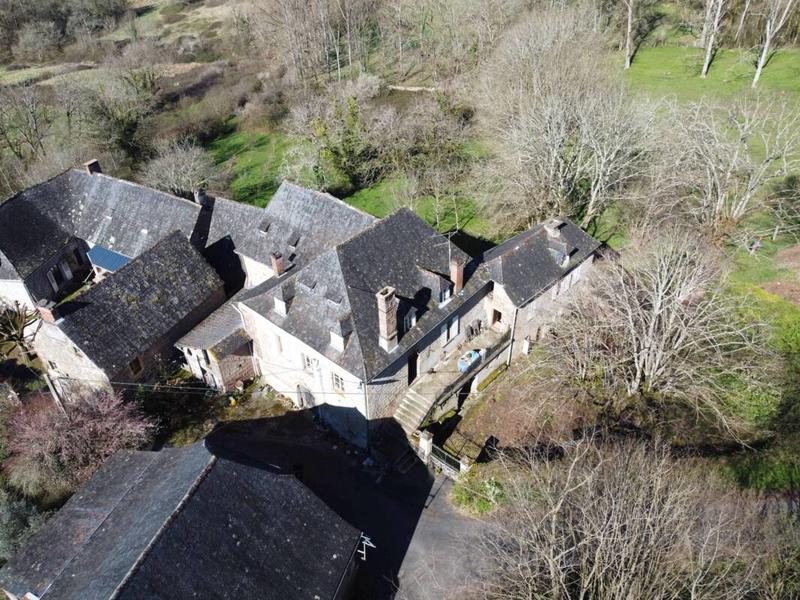 Maison ancienne - 183 m² - 6 pièces