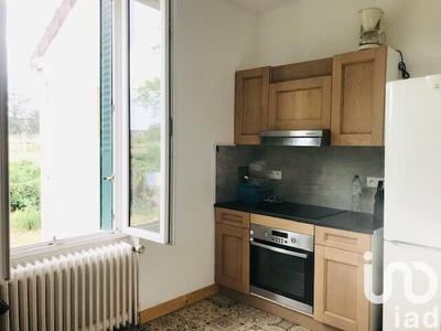 Maison - 93 m² - 5 pièces