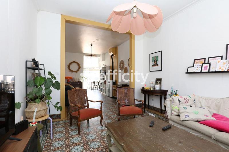 Maison - 188 m² - 8 pièces