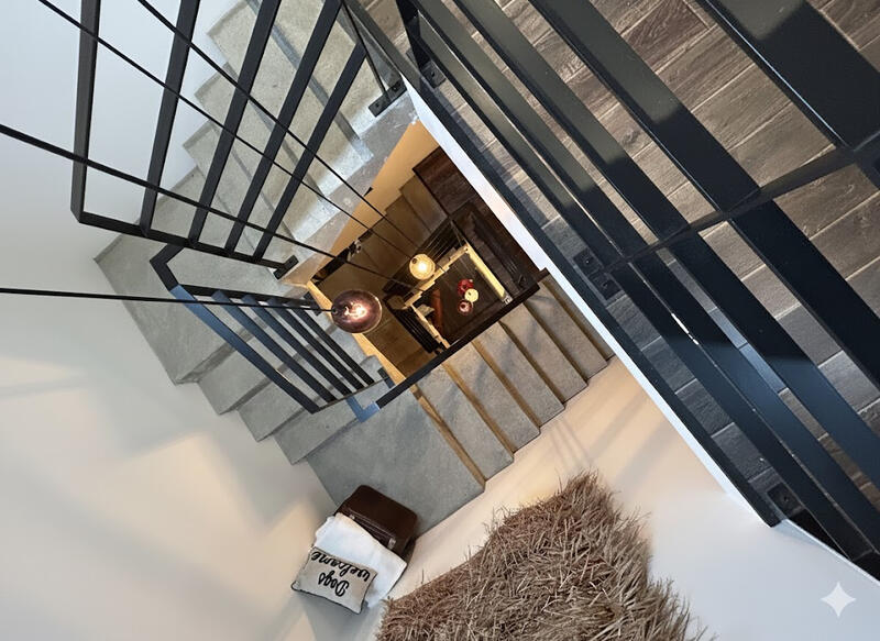 Maison - 181 m² - 7 pièces