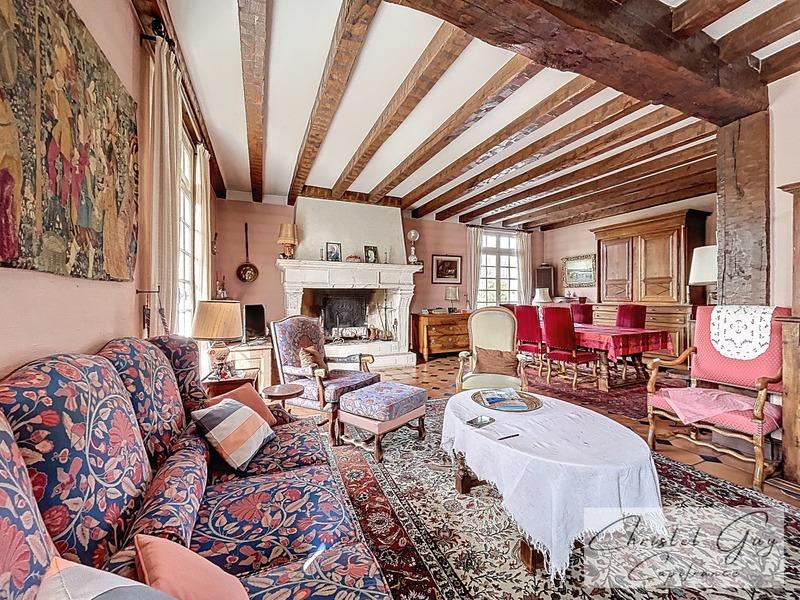Maison bourgeoise - 291 m² - 12 pièces