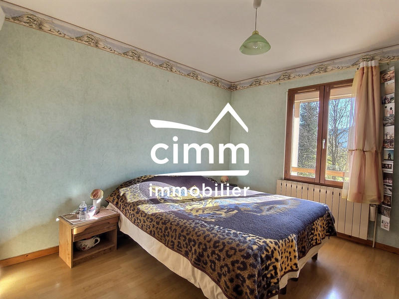 Maison - 111 m² - 5 pièces