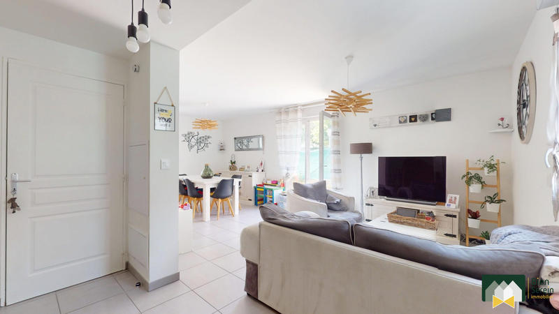 Maison - 85 m² - 5 pièces