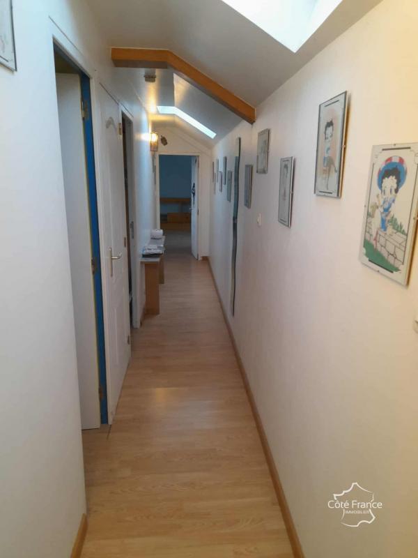 Corps de ferme - 260 m² - 12 pièces