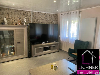 Maison - 96 m² - 5 pièces