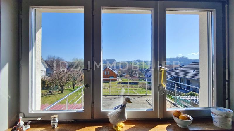 Maison - 97 m² - 5 pièces